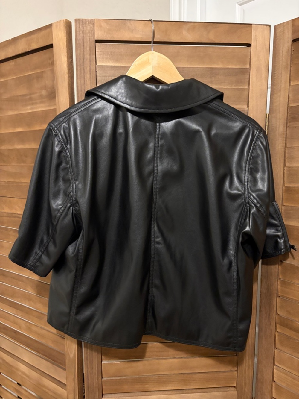 Evereve Black Faux Leather Short-Sleeve Zip Front Jacket - Picture 3 of 6